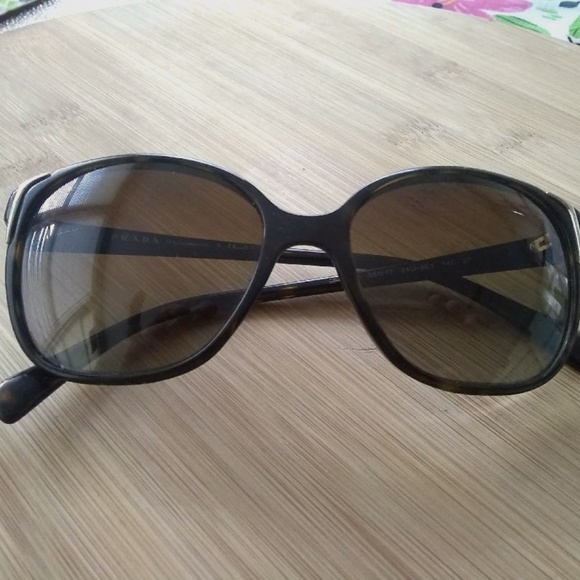 PRADA Authentic Ladies Sunglasses - Picture 1 of 4